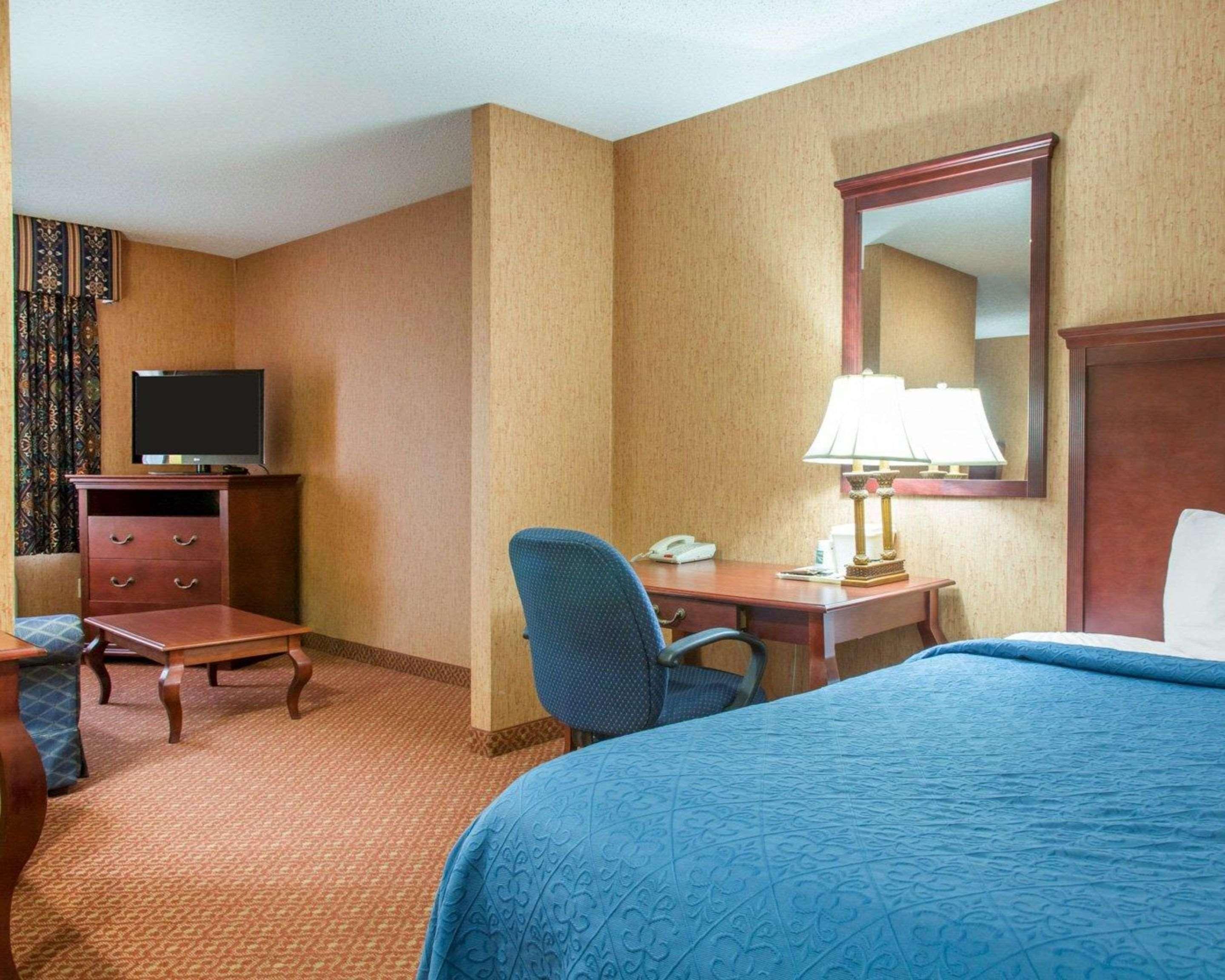 Quality & Hotel Meriden