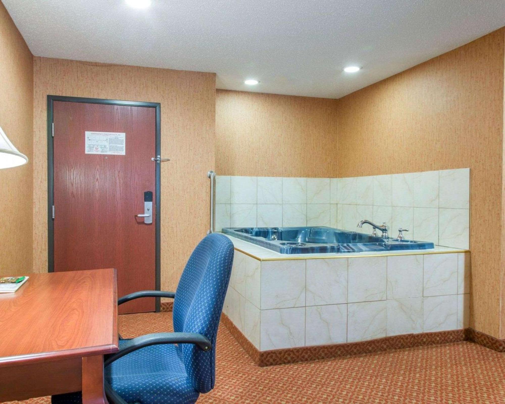 Quality & Hotel